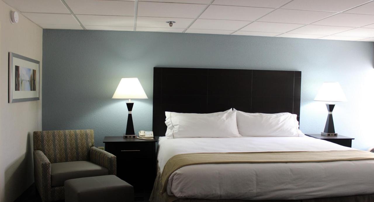 Holiday Inn Express Forsyth By Ihg מראה חיצוני תמונה