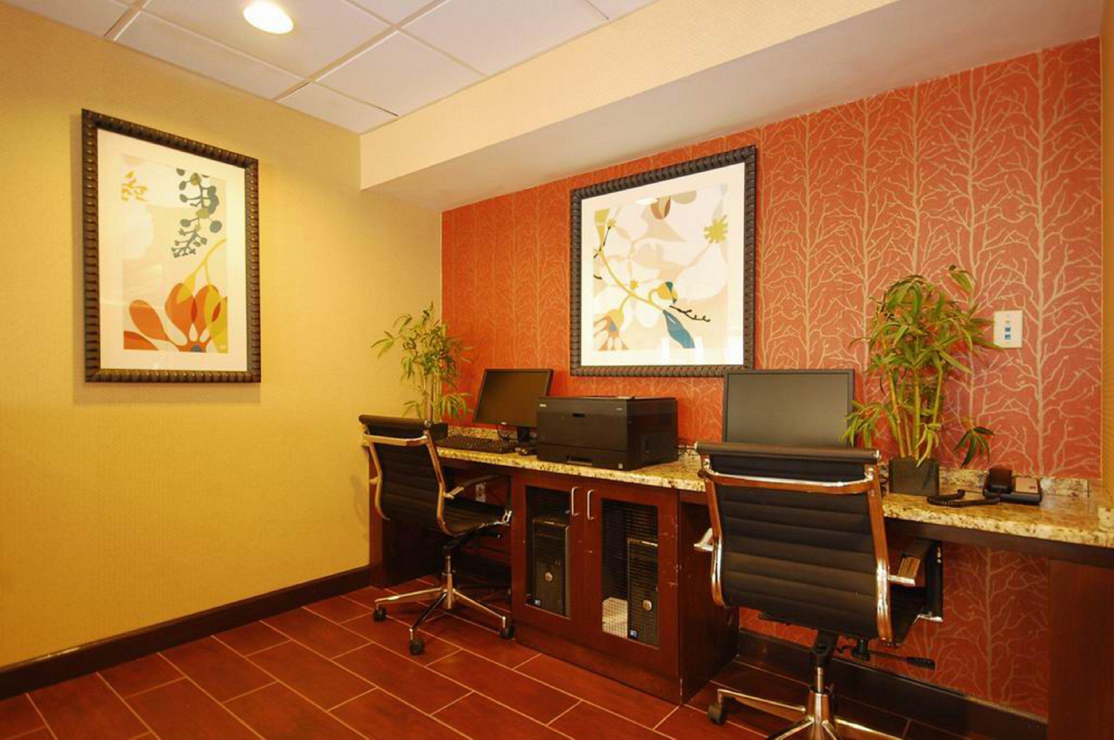 Holiday Inn Express Forsyth By Ihg מראה חיצוני תמונה